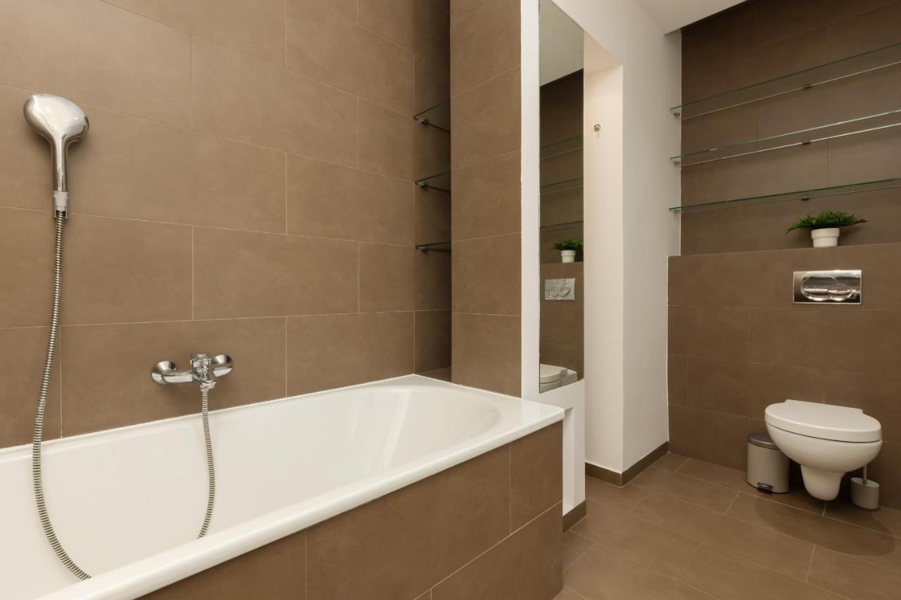 Old Mokotow Spacious Two-Bedroom Apartment By Noclegi Renters Varšava Exteriér fotografie